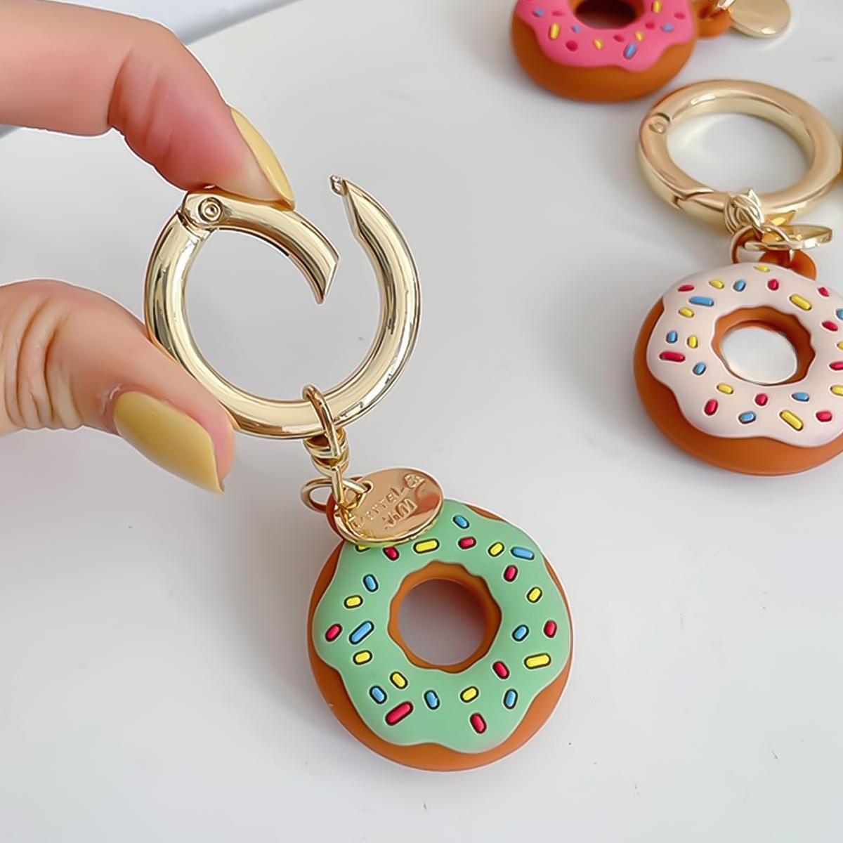 AirTag Holder - Donut Case For - Airtag Holder Case のレビューと価格