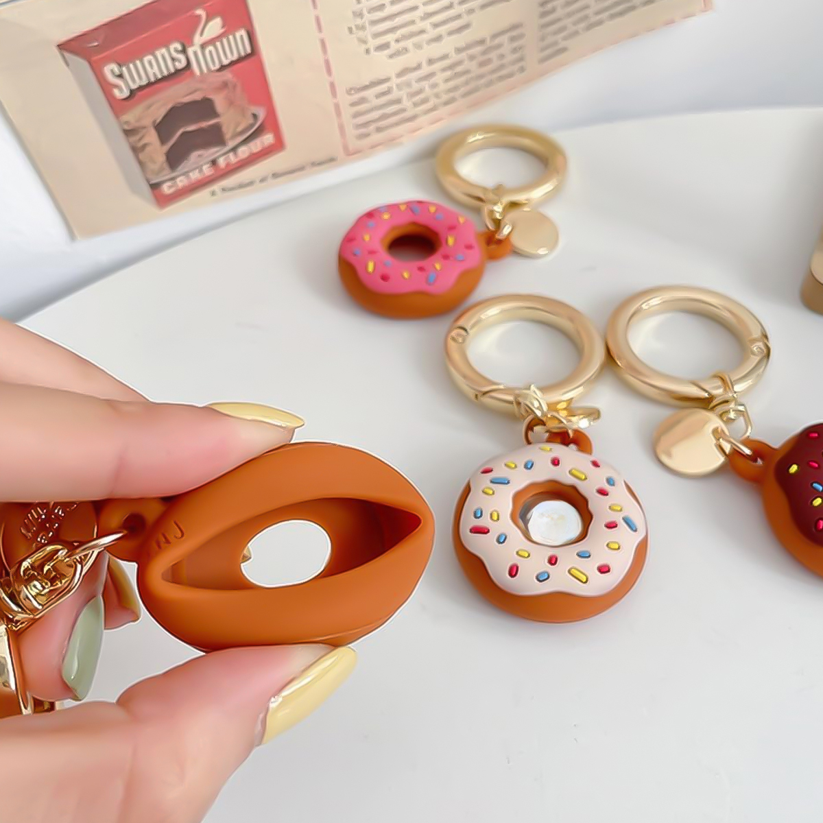 AirTag Holder - Donut Case For - Airtag Holder Case のレビューと価格