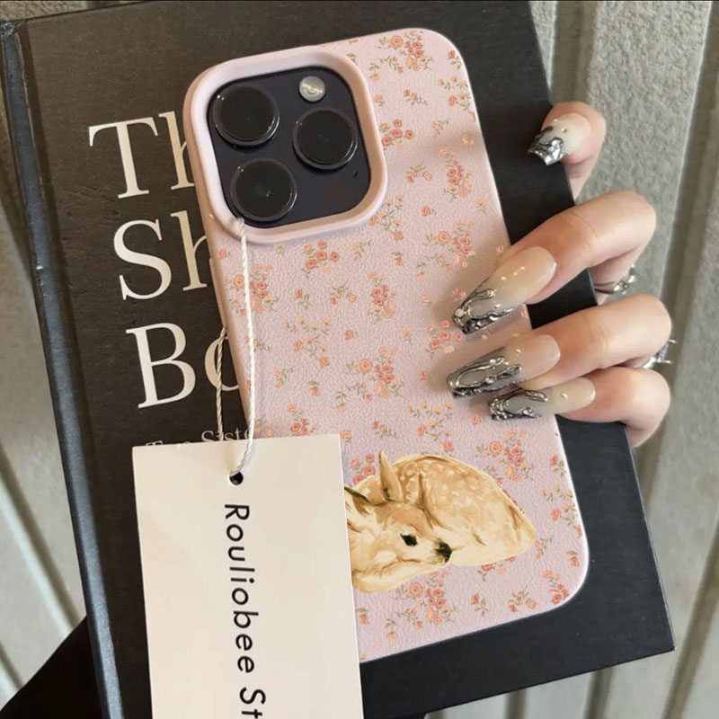 Cute Deer Full Floral Pattern  - Phone Accessories Kiosk のレビューと価格