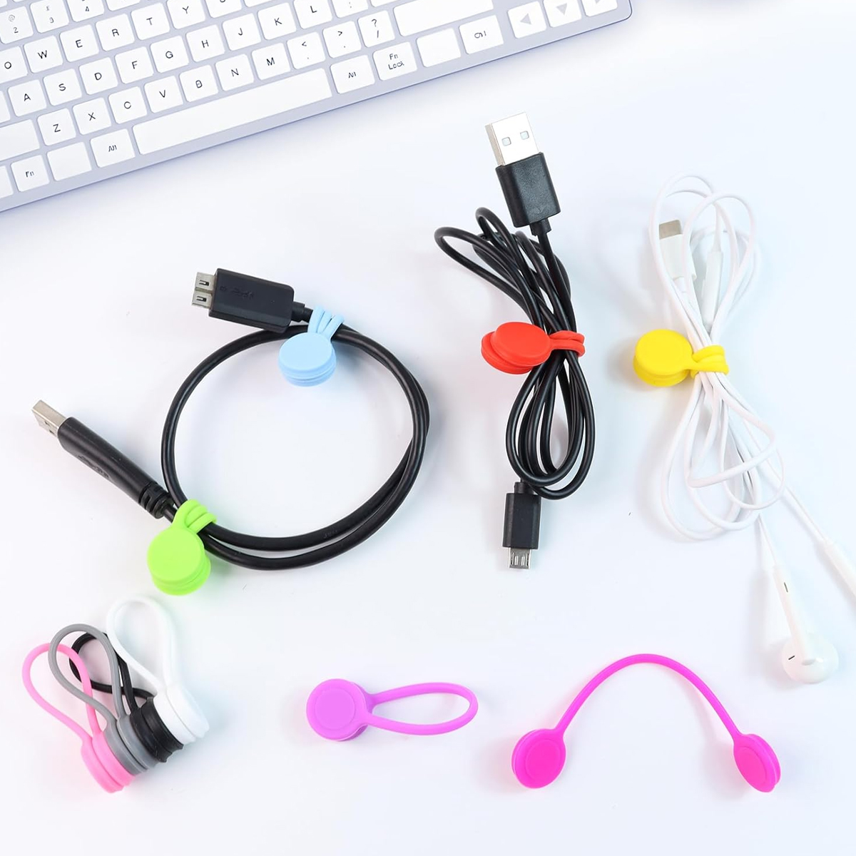 Creative Magnetic Earphone Cab - Cable Organizer Magnetic のレビューと価格
