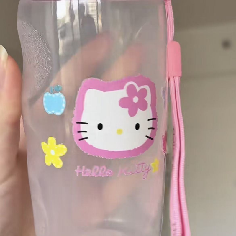 5pcs Hello Kitty Stickers Cart - Phone Accessories Wholesale In China のレビューと価格